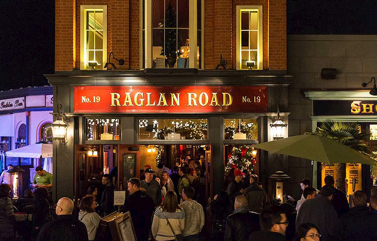 Raglan Road Irish Pub & Restaurant